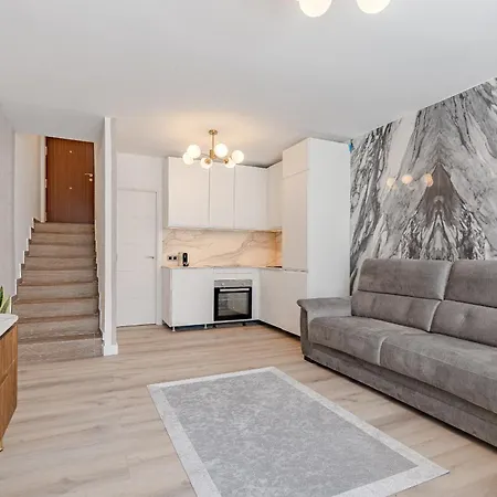 Апартаменты Oceanview Luxury Адехе